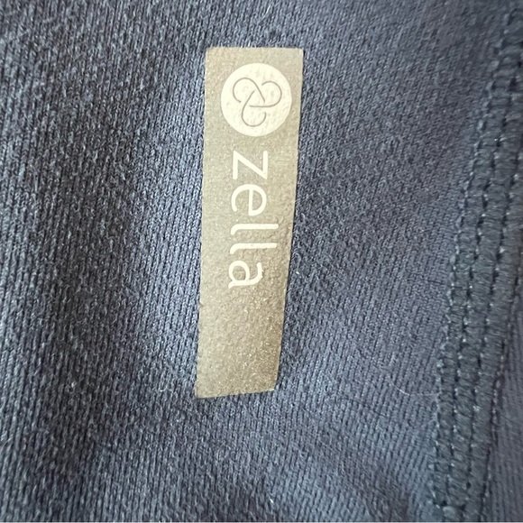 Zella Live In High Waist Crop Leggings Grayish Blue Size Small - Picture 4 of 4